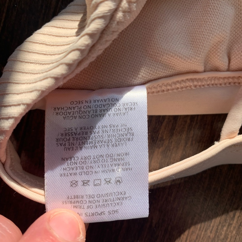 Body Glove crème laced front bra - Picture 11 of 11